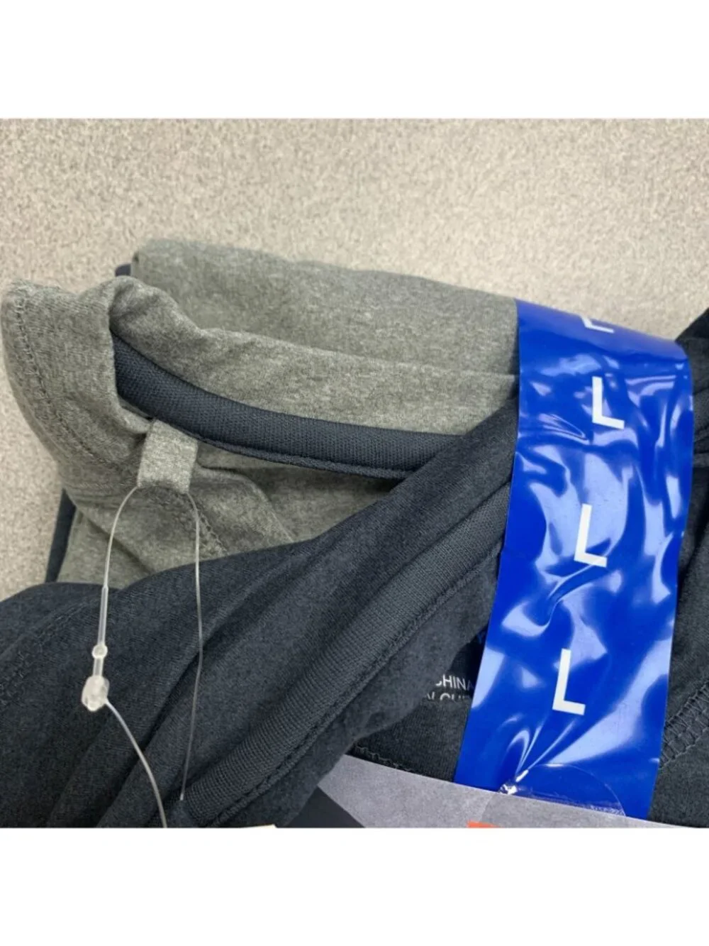 Rugged Elements Men's L 2-Pack Sueded Long Sleeve Sweatshirts Blue & Grey H2038 - Picture 7 of 8